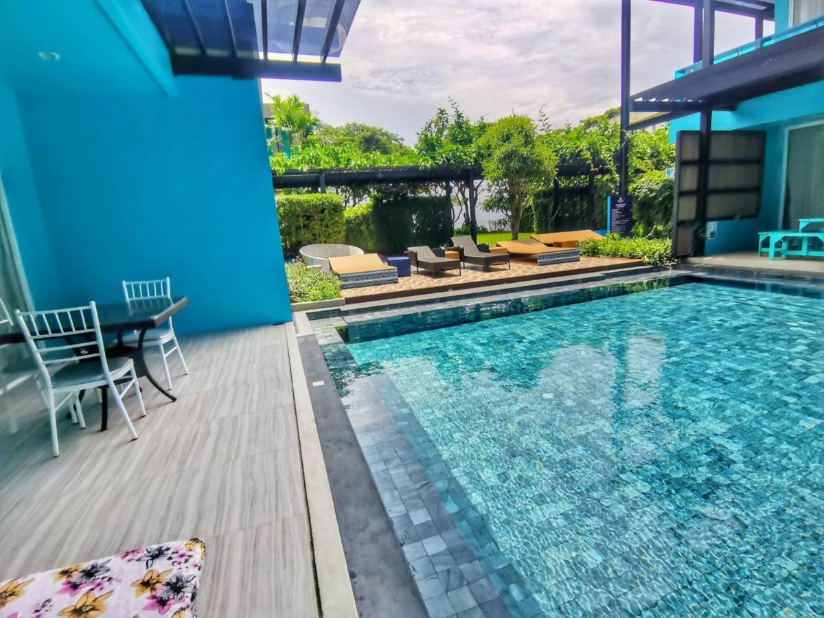 Beach Walk Boutique Resort Bang Saen Exterior photo